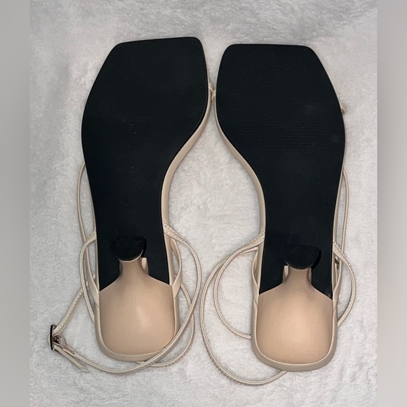 FINAL MARKDOWN PiePieBuy Women's Strappy Sandals W Square Toe Beige NWT Size 8 - Picture 12 of 12